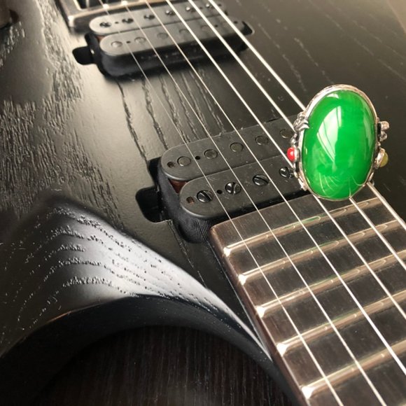 925 Sterling silver inlay Middle Eastern Amber Ring ｜Color :Green ｜ Open… - Picture 9 of 11